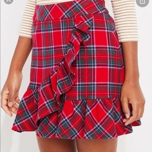 VINEYARDVINES Tartan Red Velvet Skirt, size 4